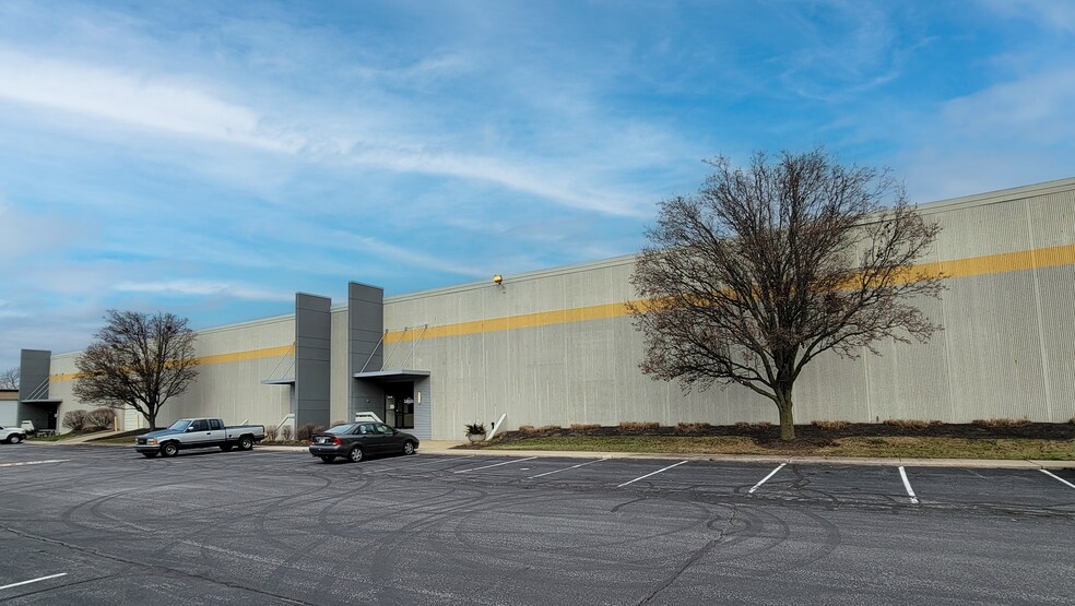 6024-6108 W 79th St, Indianapolis, IN à louer - Photo de l’immeuble – Image 3 sur 3