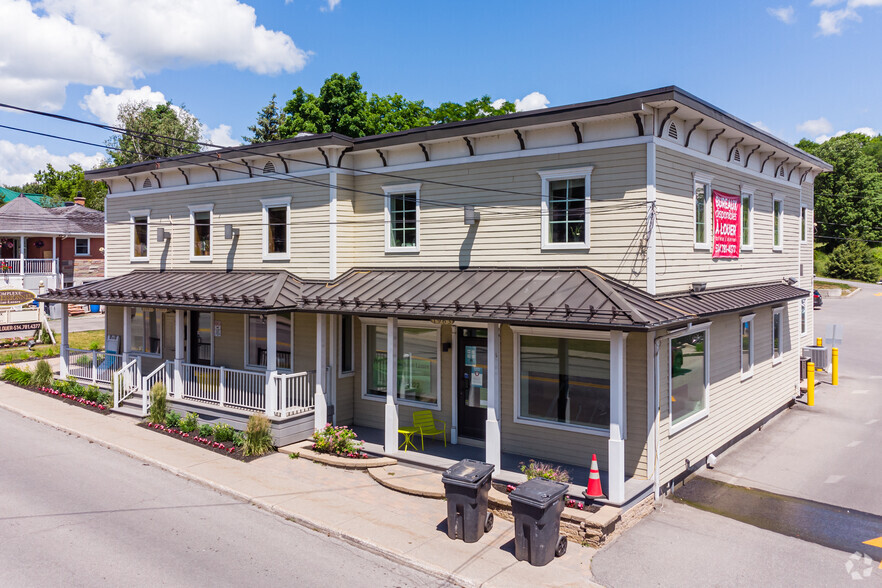 1963 Ch Sainte-Angélique, St-Lazare, QC à louer - Photo de l’immeuble – Image 1 sur 4