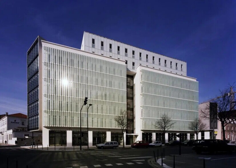210 Avenue Jean Jaurès, Lyon à louer - Photo de l’immeuble – Image 2 sur 5