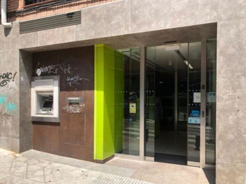 Calle Margaritas, 1, Leganés, Madrid à vendre - Photo de l’immeuble – Image 2 sur 4