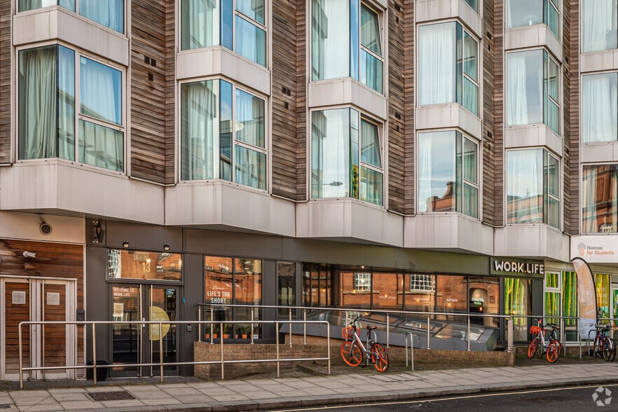 13 Hawley Crescent, Londres à louer - Photo de l’immeuble – Image 2 sur 12