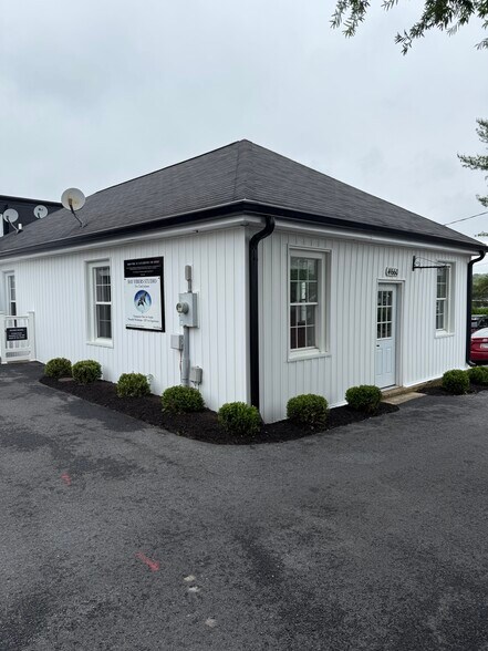 41665 Fenwick St, Leonardtown, MD à louer - Photo de l’immeuble – Image 3 sur 13