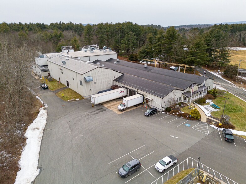 113 Silver St, Sheffield, MA à vendre - Photo de l’immeuble – Image 3 sur 11