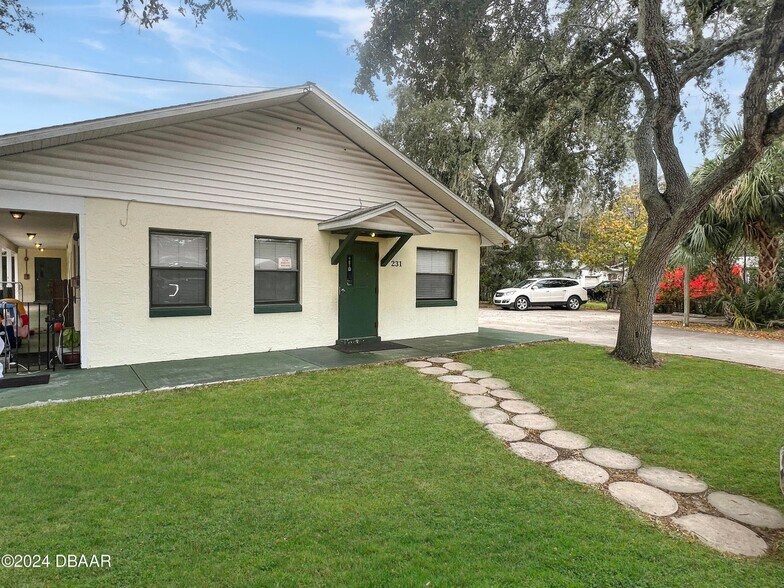 231 Hernandez Ave, Ormond Beach, FL à vendre - Photo de l’immeuble – Image 3 sur 4