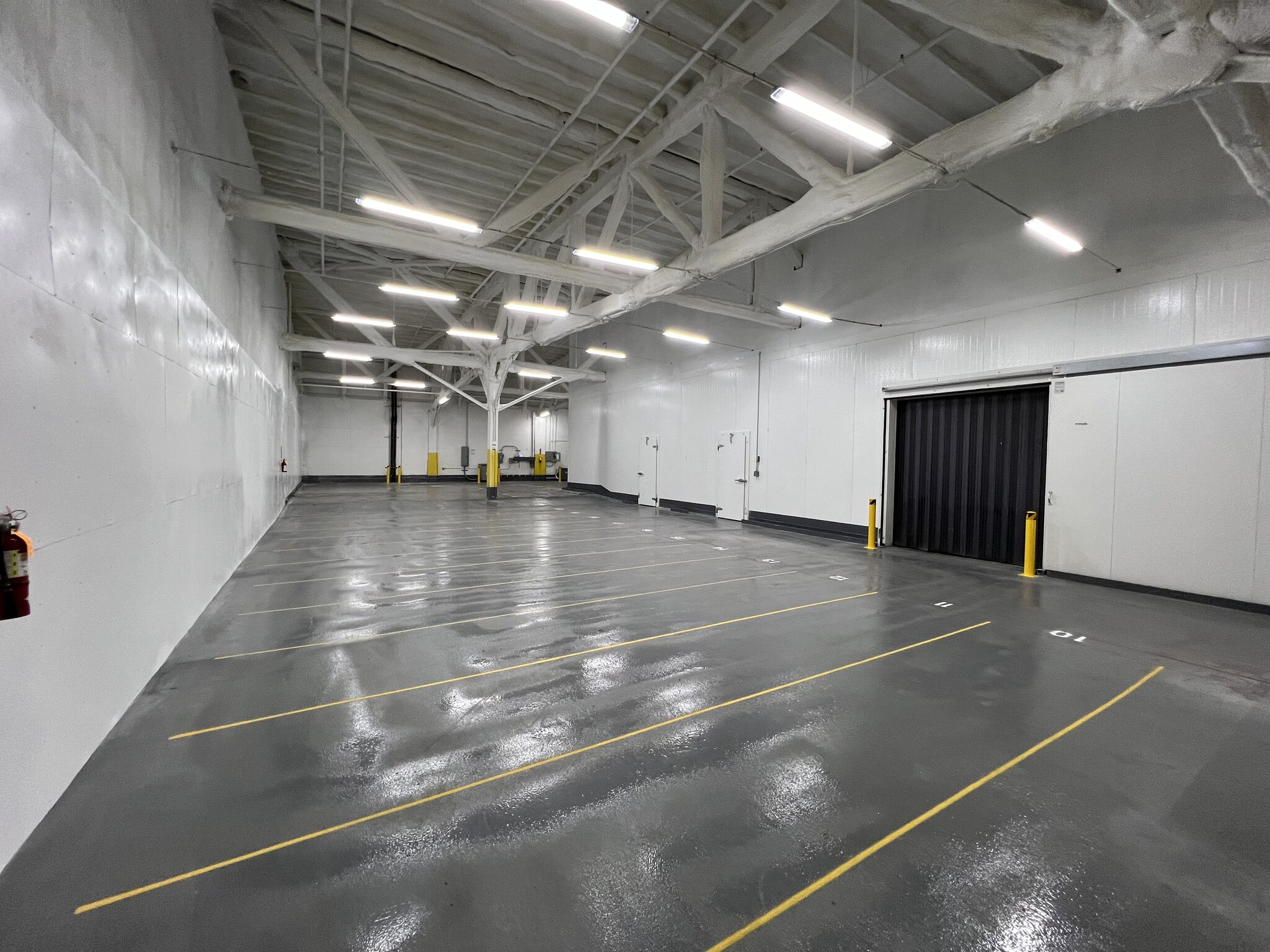 1937-2035 E Vernon Ave, Vernon, CA à vendre Photo de l’immeuble– Image 1 sur 4