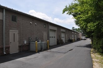 612 Johnnie Dodds Blvd, Mount Pleasant, SC à louer Photo intérieure– Image 2 sur 6