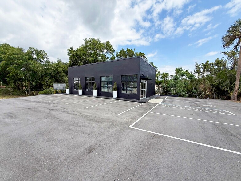 516 W Highway 50, Clermont, FL à vendre - Photo de l’immeuble – Image 2 sur 11