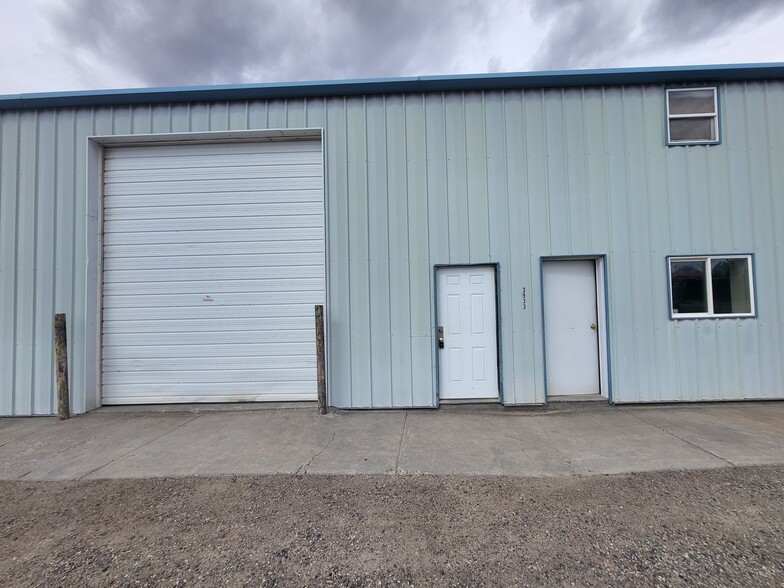 3931 E 240 N, Rigby, ID à louer - Photo de l’immeuble – Image 1 sur 9