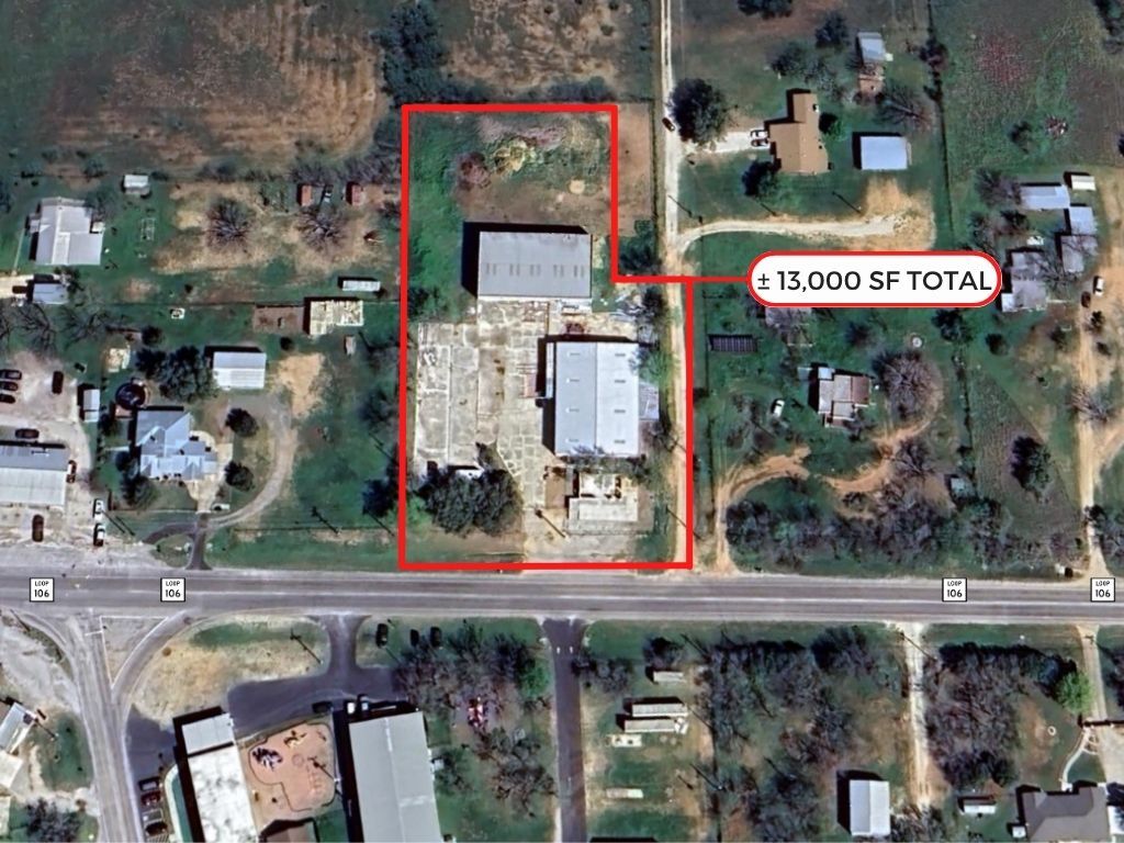 10141 TX Loop 106, Adkins, TX à vendre Photo de l’immeuble– Image 1 sur 9