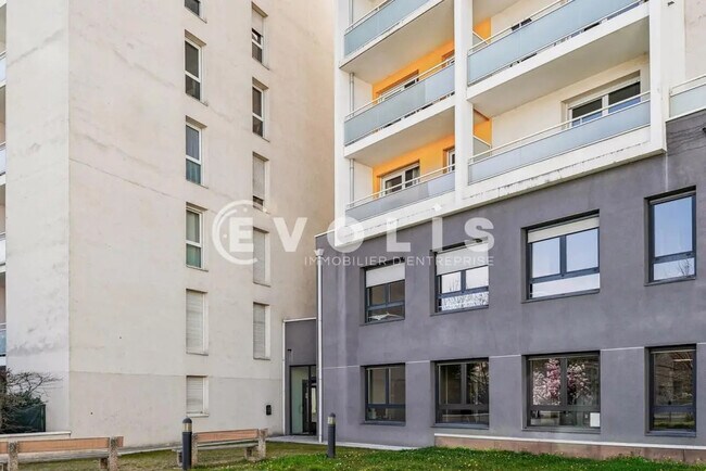 Plus de détails pour 47 Avenue Leclerc, Lyon - Bureau à vendre