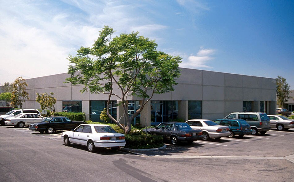 1220 Palmyrita Ave, Riverside, CA à vendre - Photo de l’immeuble – Image 2 sur 10