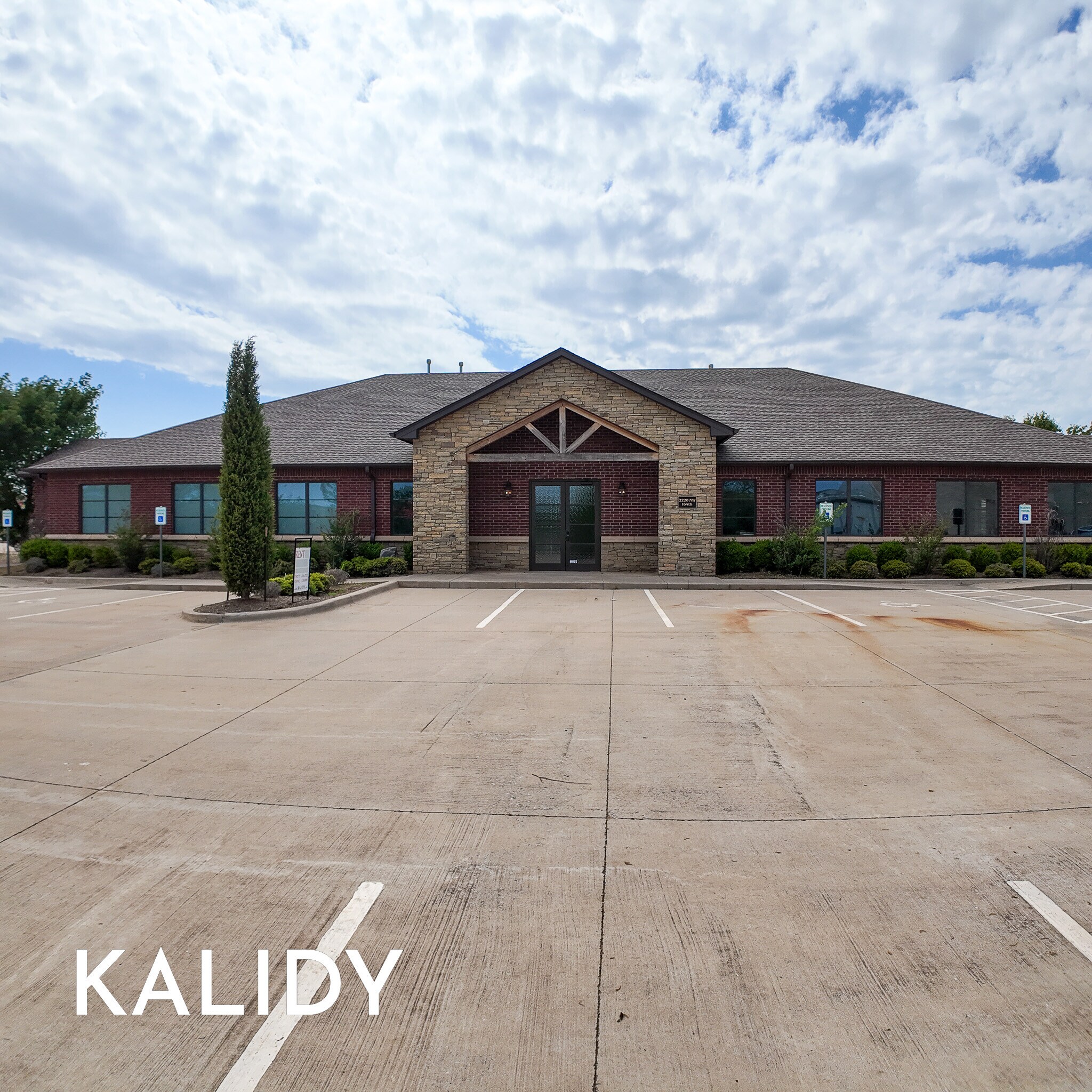 2218 NW 164th St, Edmond, OK à louer Photo de l’immeuble– Image 1 sur 98