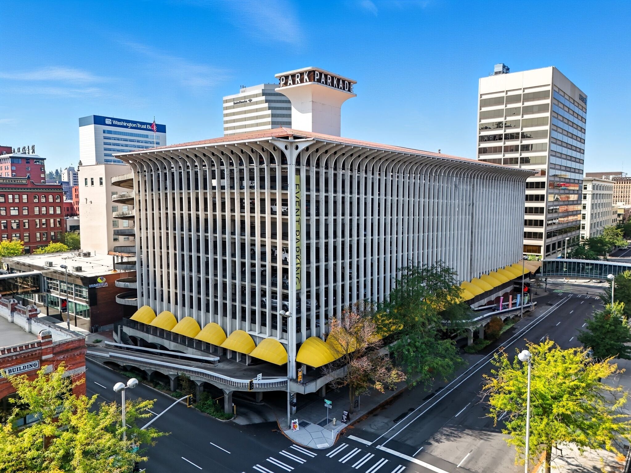 511 W Main Ave, Spokane, WA à louer Photo de l’immeuble– Image 1 sur 5