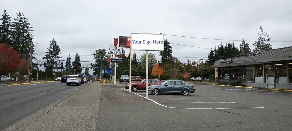 6812-6820 196th St SW, Lynnwood, WA à louer - Photo de l’immeuble – Image 3 sur 11