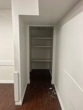 7815-7817 Melrose Ave, Los Angeles, CA à louer Photo intérieure– Image 1 sur 4