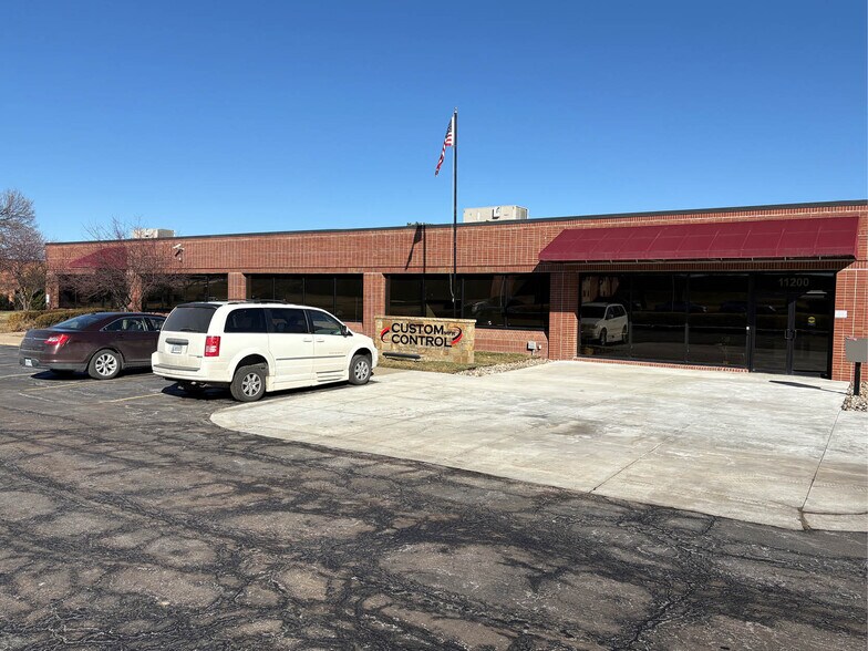 11200 W 93rd St, Overland Park, KS à louer - Photo de l’immeuble – Image 2 sur 11
