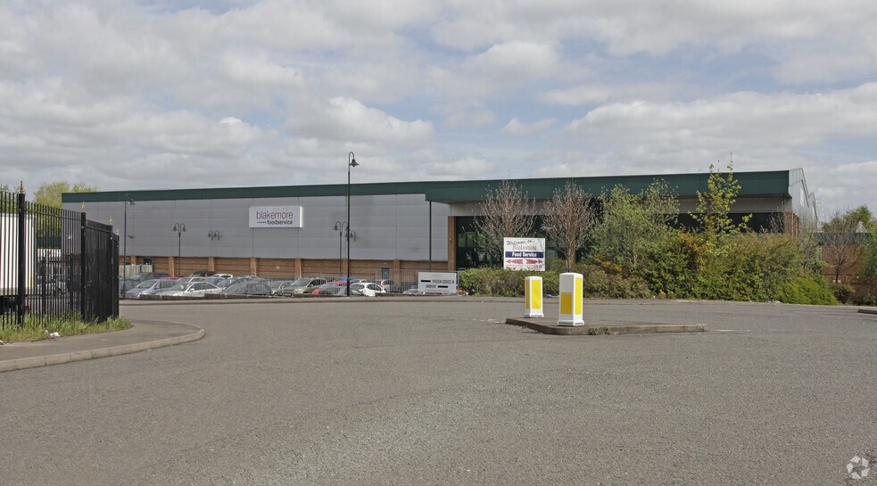Steelmans Rd, Wednesbury à louer - Photo de l’immeuble – Image 1 sur 5