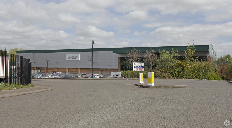 Steelmans Rd, Wednesbury à louer - Photo principale – Image 1 sur 2