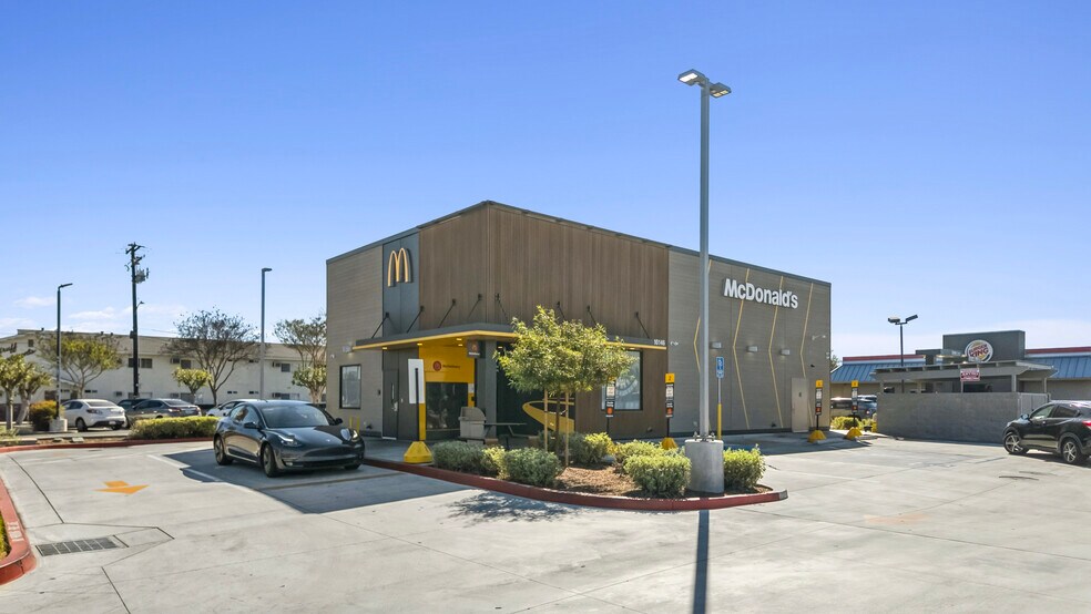 10146 Artesia Blvd, Bellflower, CA à vendre - Photo de l’immeuble – Image 2 sur 11