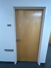 3525 W Peterson Ave, Chicago, IL à louer Photo de l’immeuble– Image 2 sur 3