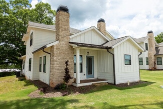 Plus de détails pour 1 Grove, Dahlonega, GA - Logement à vendre