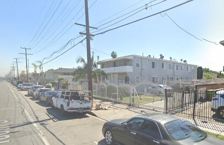 714 E 108th St, Los Angeles, CA à vendre - Photo de l’immeuble – Image 3 sur 19