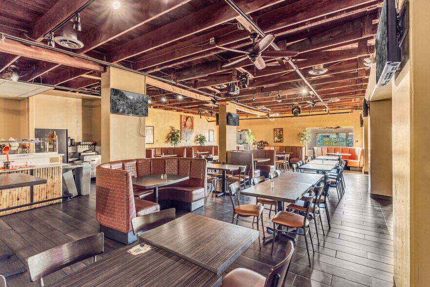 5912 W Glendale Ave, Glendale, AZ à vendre - Photo de l’immeuble – Image 3 sur 8