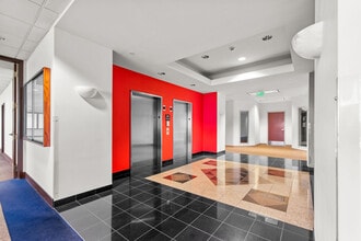 2835 Decker Lake Dr, Salt Lake City, UT à louer Hall d’entrée– Image 1 sur 9