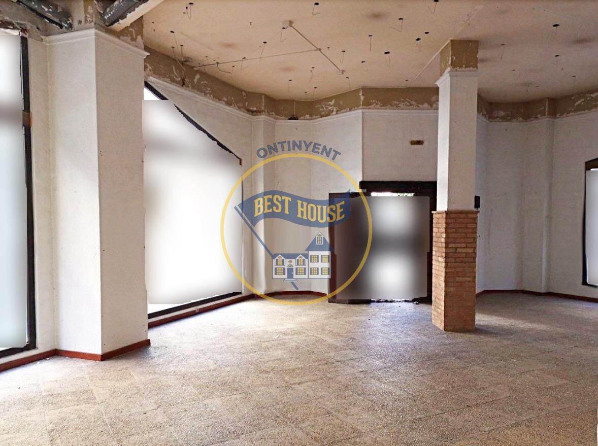 Local commercial dans Ontinyent, Valencia à louer Photo de l’immeuble– Image 1 sur 3