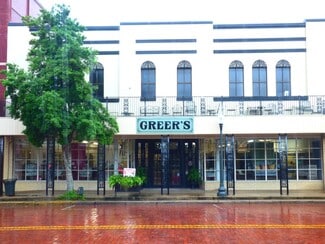 Plus de détails pour 322 E Main St, Nacogdoches, TX - Local commercial à vendre