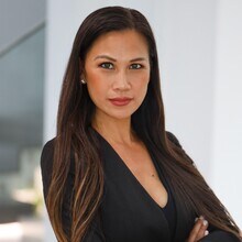 Hanh Dinh