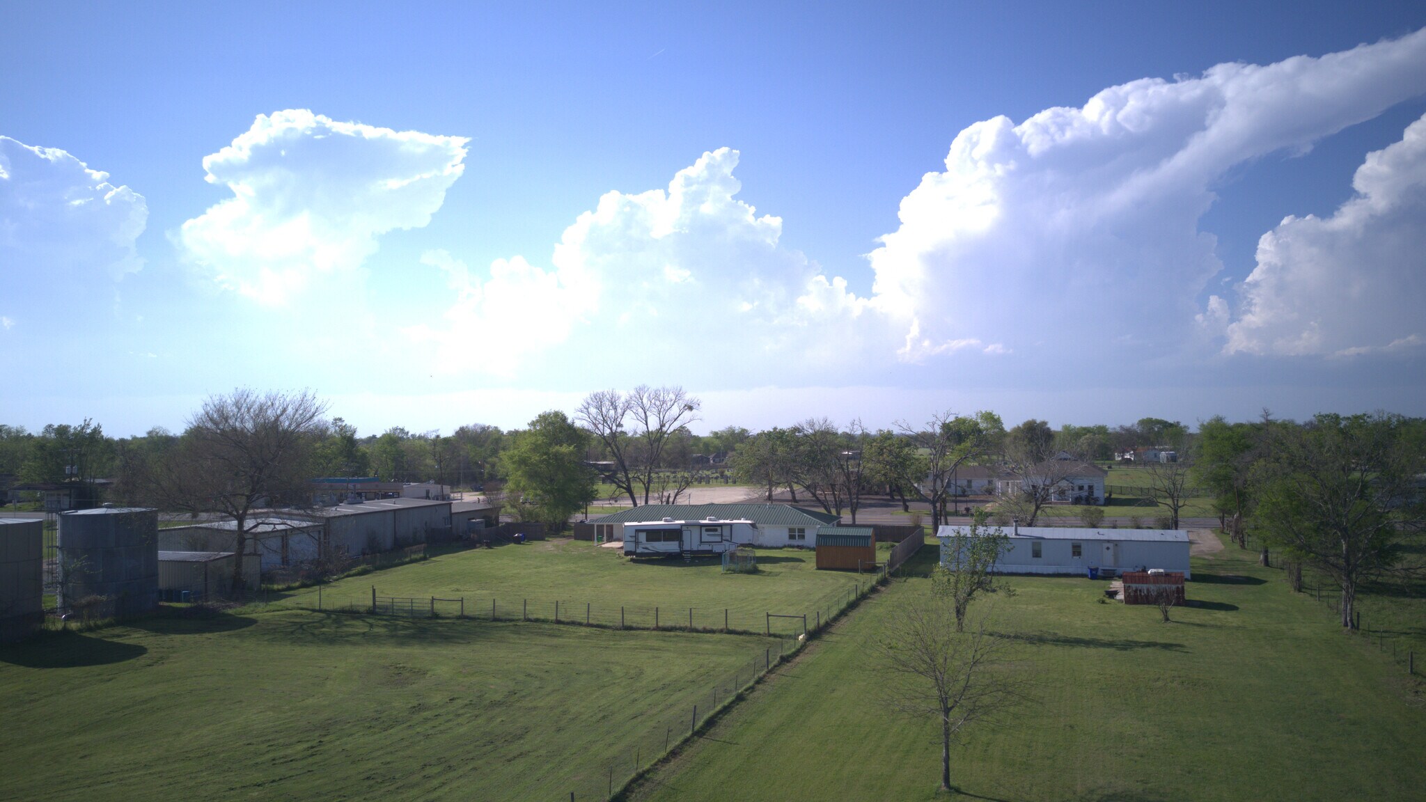12294 Highway 21, Midway, TX à vendre Photo principale– Image 1 sur 65