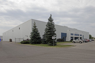Plus de détails pour 2951 Bristol Cir, Oakville, ON - Industriel/Logistique à louer