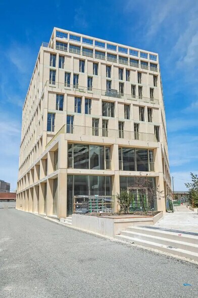 3 Rue Célestin Freinet, Bordeaux à louer - Photo de l’immeuble – Image 3 sur 22