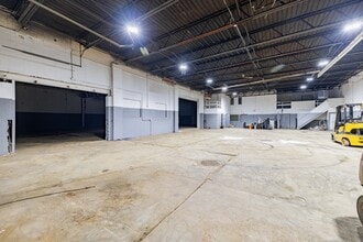 6773 E Davison St, Detroit, MI à louer Photo intérieure– Image 1 sur 6