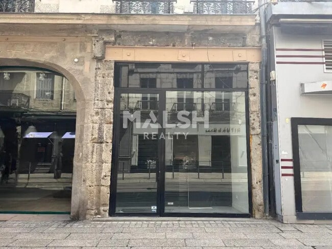 Plus de détails pour Local commercial à louer