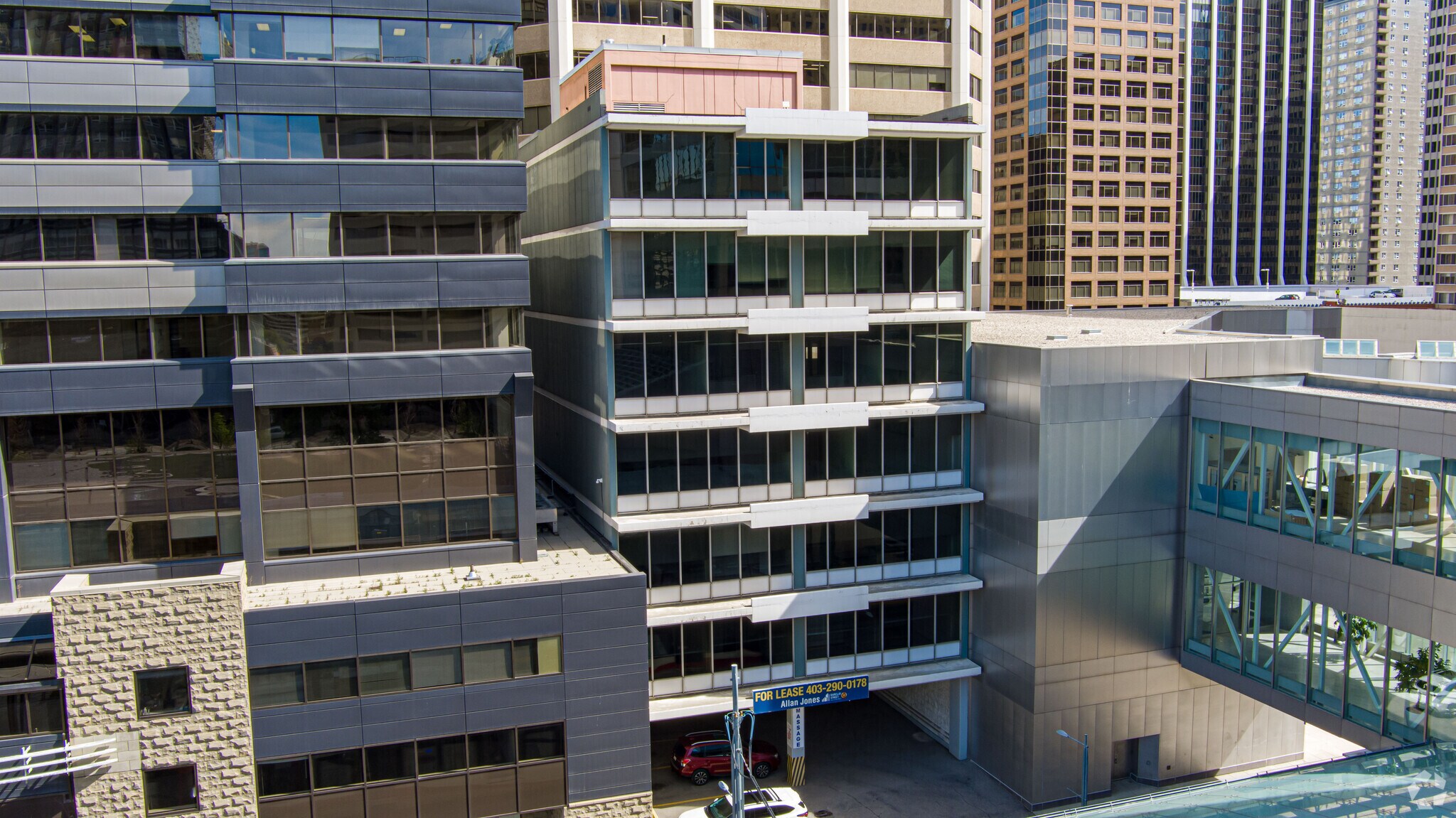 816 7th Ave SW, Calgary, AB à louer Photo principale– Image 1 sur 3