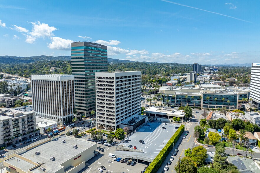 15233 Ventura Blvd, Sherman Oaks, CA à louer - Aérien – Image 2 sur 12