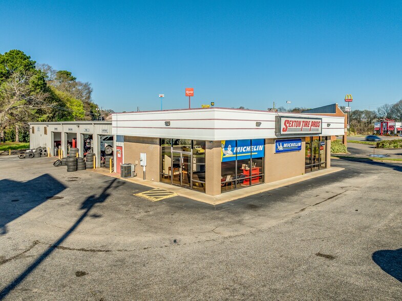 2718 Zelda Rd, Montgomery, AL à vendre - Photo de l’immeuble – Image 3 sur 9