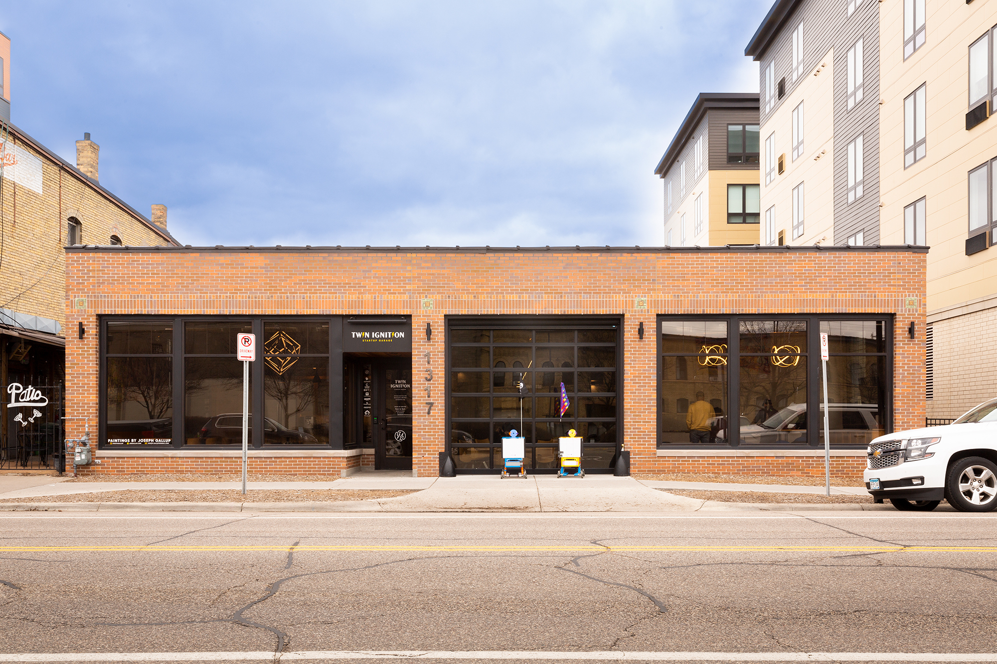 1317 Marshall St NE, Minneapolis, MN à louer Photo de l’immeuble– Image 1 sur 5