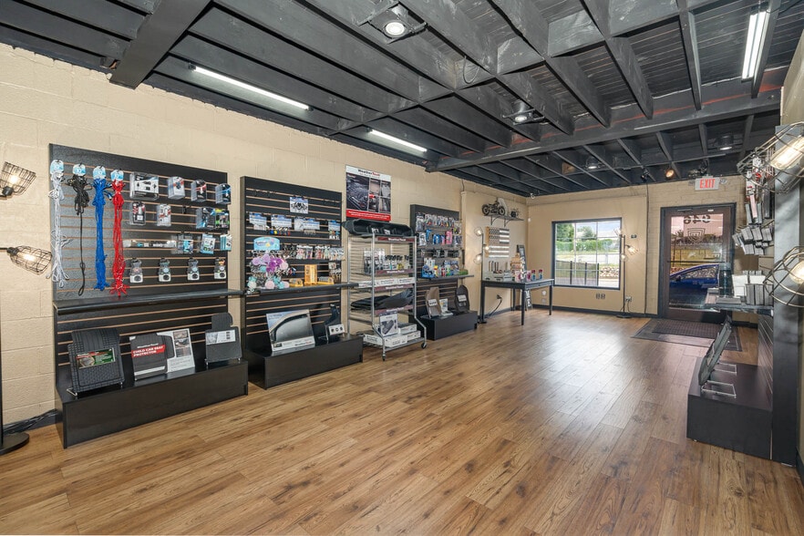 946 S Chapman St, Greensboro, NC à louer - Photo intérieure – Image 3 sur 6