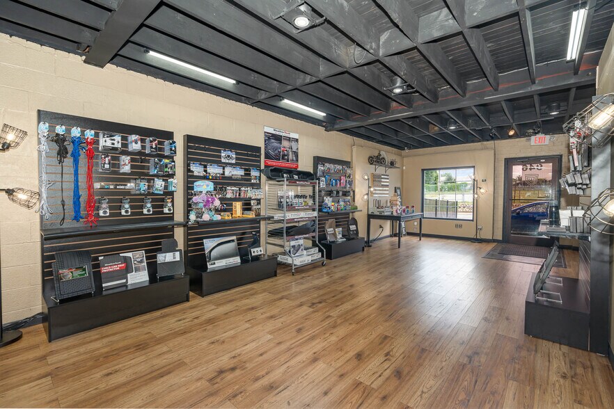 946 S Chapman St, Greensboro, NC à vendre - Photo intérieure – Image 3 sur 7