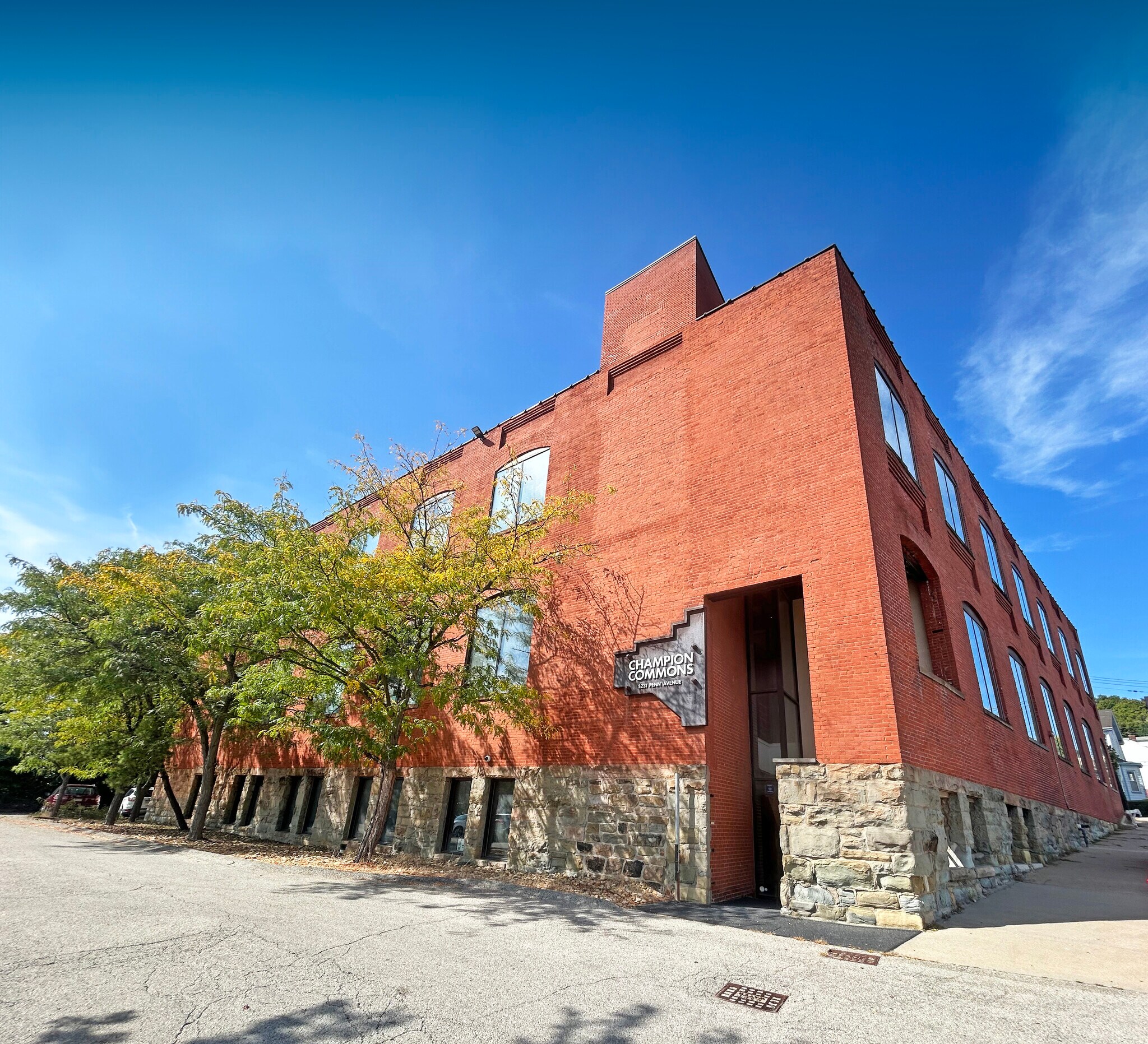 5231 Penn Ave, Pittsburgh, PA à vendre Photo principale– Image 1 sur 5