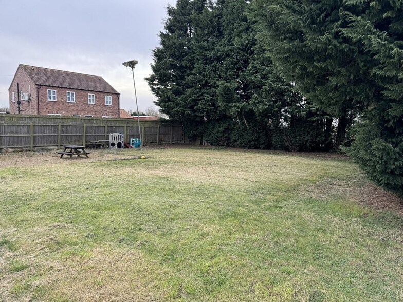 344 March Rd, Whittlesey à vendre - Photo de l’immeuble – Image 3 sur 7