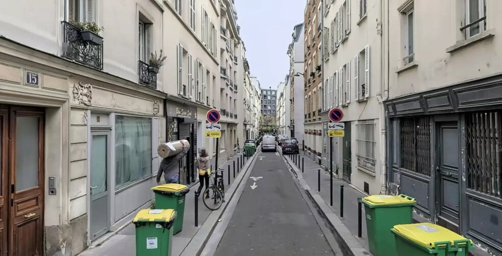 Local commercial dans Paris à louer - Photo de l’immeuble – Image 2 sur 3