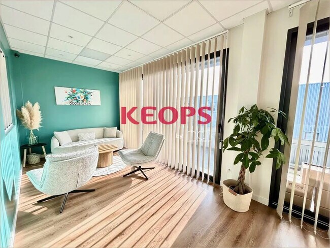 Plus de détails pour Bureau à louer