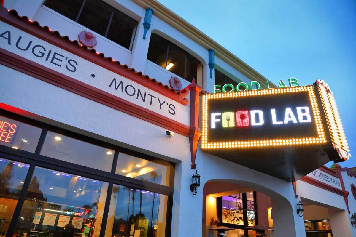 3605 Market St, Riverside, CA à louer Photo de l’immeuble– Image 1 sur 9