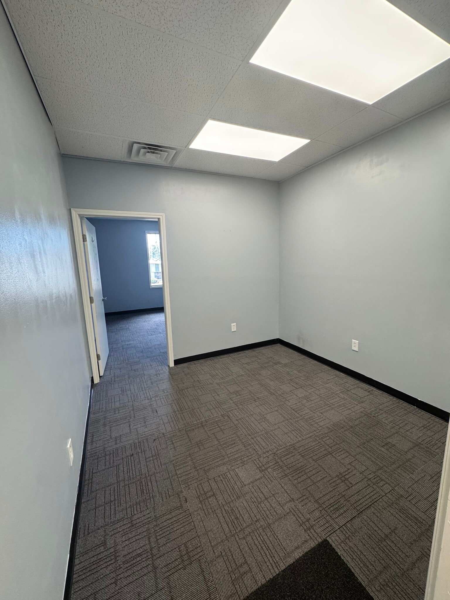 165 W South St, Hernando, MS à louer Photo intérieure– Image 1 sur 2