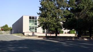 Plus de détails pour 6601 Springfield Center Dr, Springfield, VA - Industriel/Logistique à louer