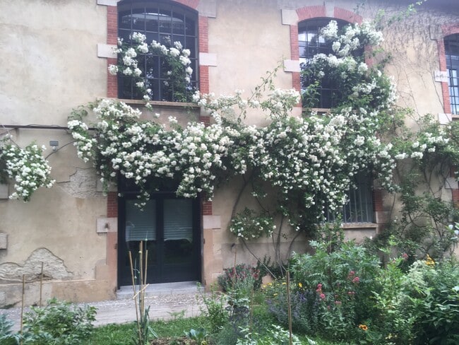 Plus de détails pour 3 Chemin De Taffignon, Chaponost - Bureau à vendre
